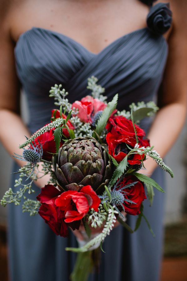 41 Fabulous Winter Bouquets | THe Newport Bride