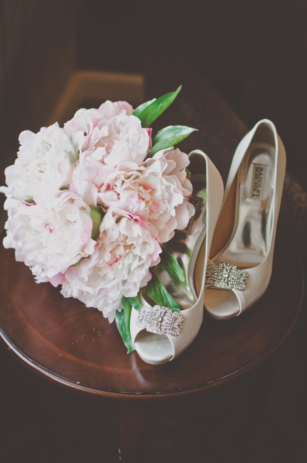 Julianna and Tyler's Hotel Viking Wedding | The Newport Bride