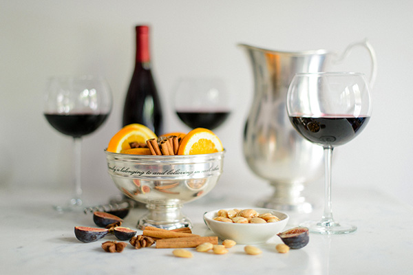 21 Winter Cocktails | THe Newport Bride