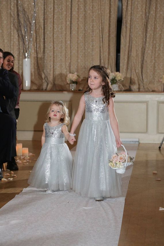 Sparkling Flower Girls for the New Year | The Newport Bride
