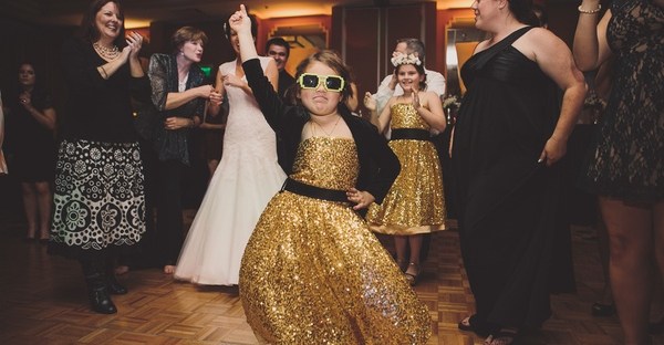 Sparkling Flower Girls for the New Year | The Newport Bride