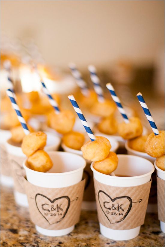 13 Ways to Have Donuts At Your Wedding