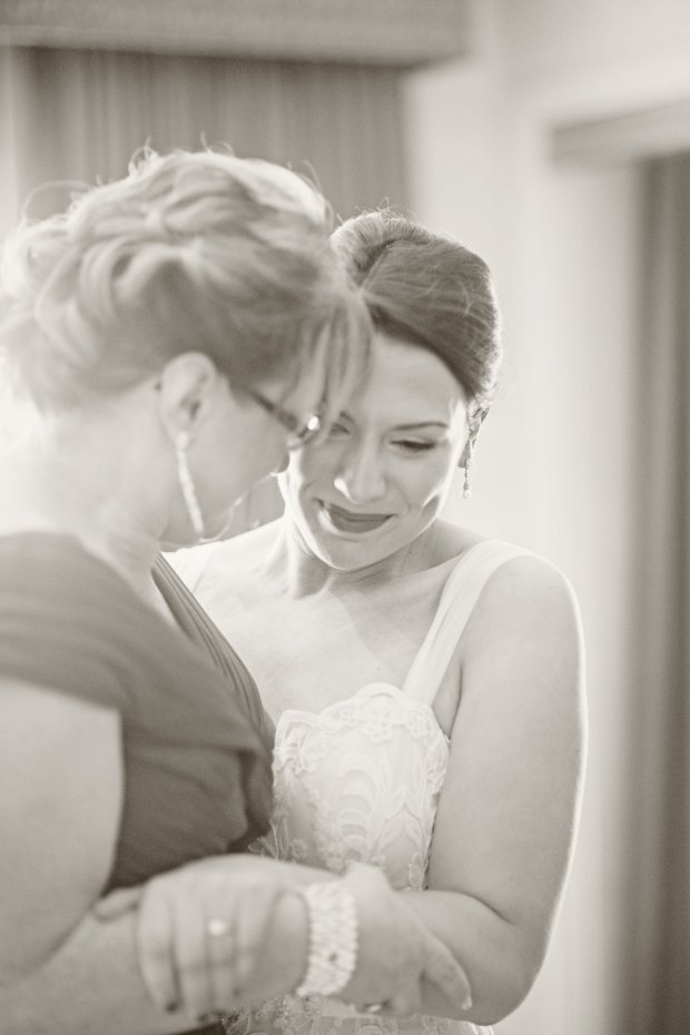 Stephanie and Tim's Atlantic Beach Club Wedding | The Newport Bride