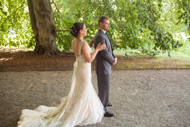 Stephanie and Tim's Atlantic Beach Club Wedding | The Newport Bride