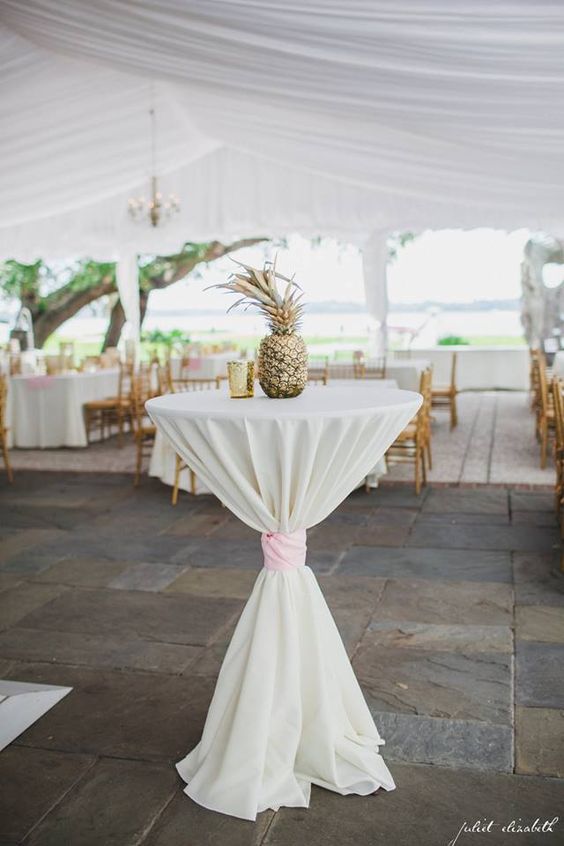 Lilly Pulitzer Wedding | the Newport Bride