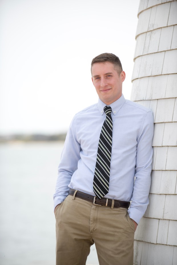 Nantucket Styled Engagement Shoot | The Newport Bride