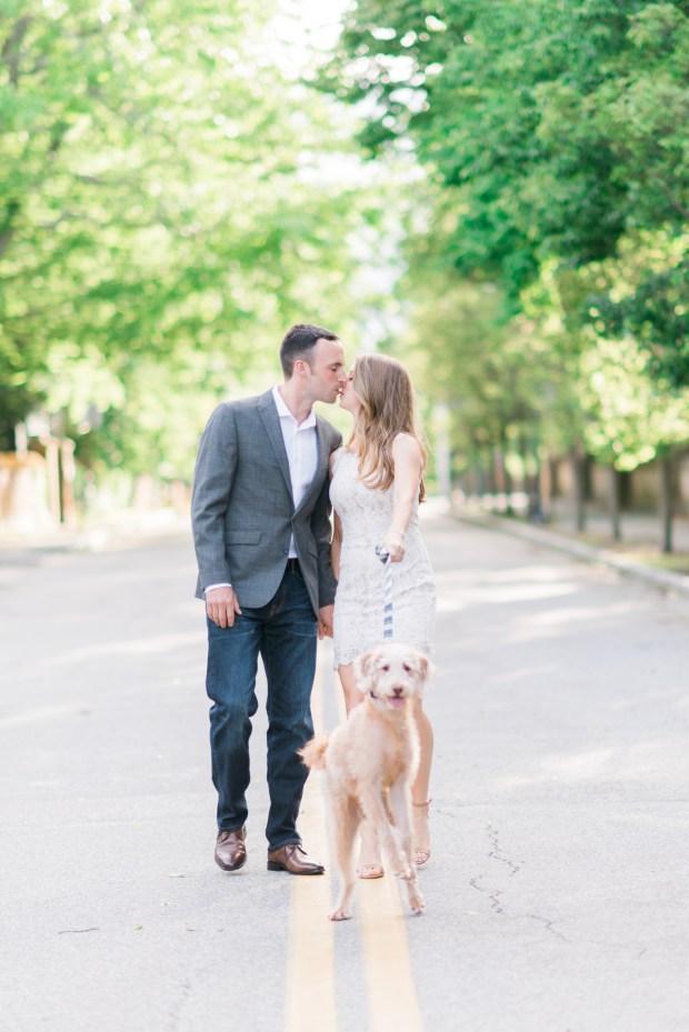 Morgan and Ben's Newport Engagement Session - SO CUTE! | The Newport Bride