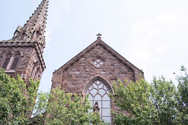 Meredith and Jim's Newport Beach Club Wedding | The Newport Bride