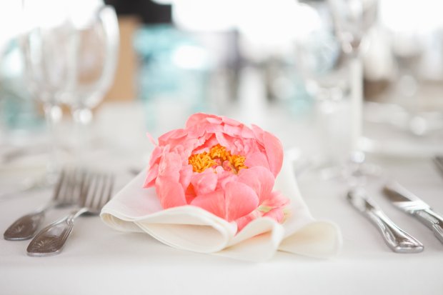 Lindsey and Dave's Regatta Place Wedding | The Newport Bride