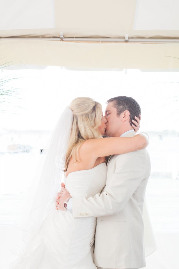 Lindsey and Dave's Regatta Place Wedding | The Newport Bride