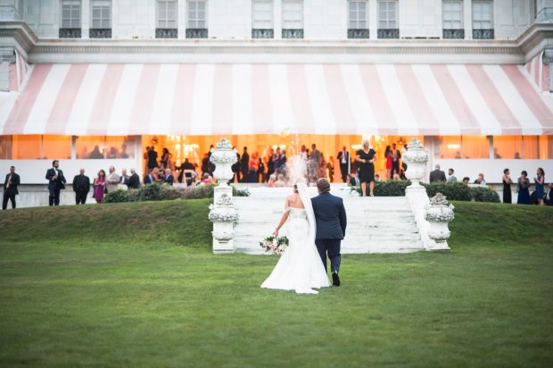 Lindsey and Anthony's Rosecliff Wedding | The Newport Bride