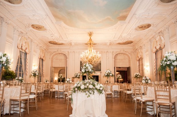 Lindsey and Anthony's Rosecliff Wedding | The Newport Bride