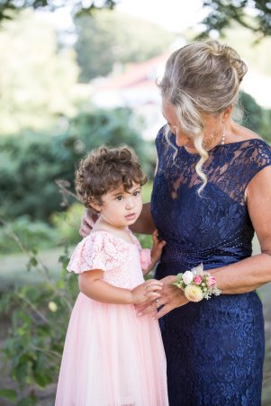 Helen and Will's Castle Hill Wedding | The Newport Bride