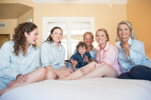 Helen and Will's Castle Hill Wedding | The Newport Bride