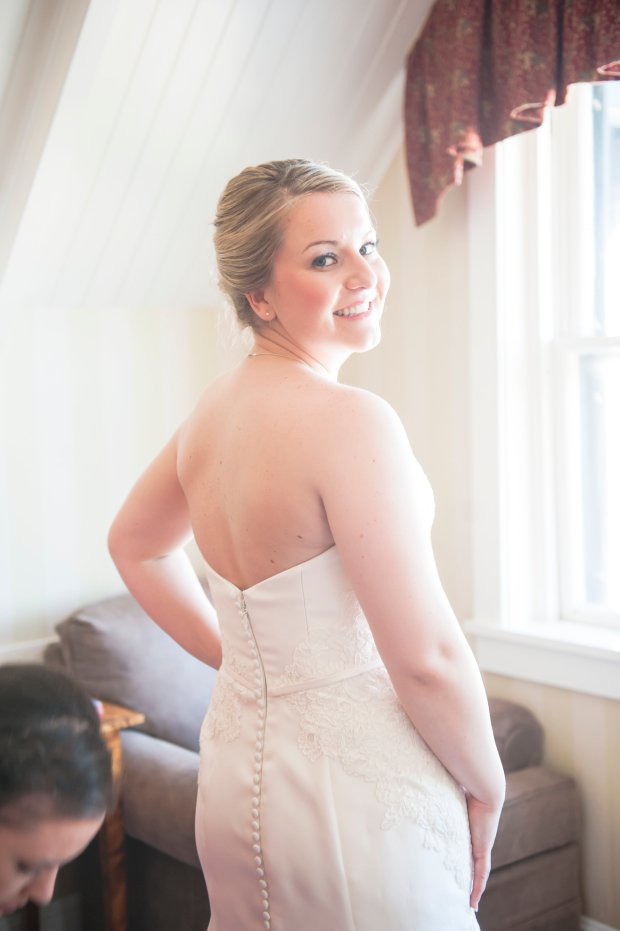 Helen and Will's Castle Hill Wedding | The Newport Bride