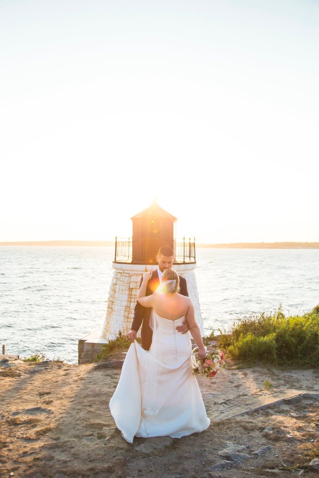 Helen and Will's Castle Hill Wedding | The Newport Bride