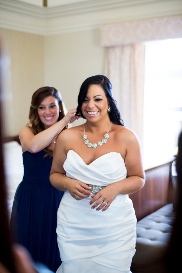 Jenna and Rob's Castle Hill In Wedding | The Newport Bride