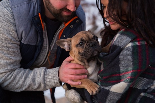 Free Engagement Pictures Giveaway on The Newport Bride