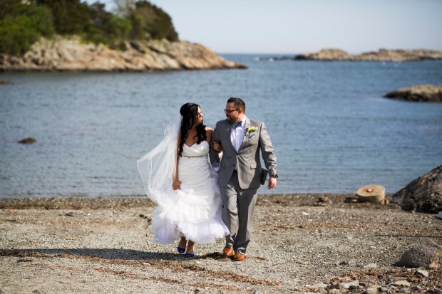 Jenna and Rob's Castle Hill In Wedding | The Newport Bride