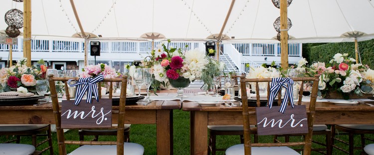 Day 8 of the Newport Bride 12 Days of Christmas Sweepstakes