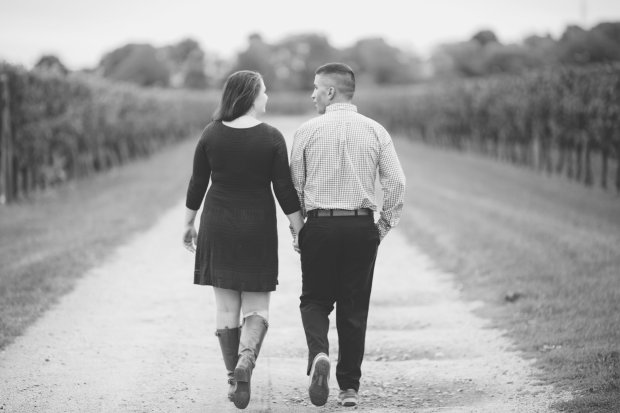 Charlie and Lisa's Engagement Pictures | The Newport Bride