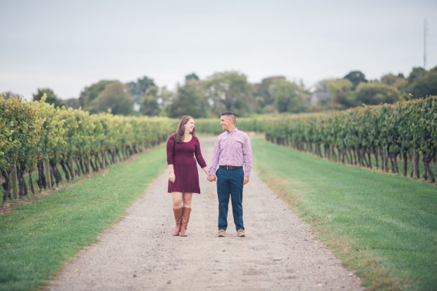 Charlie and Lisa's Engagement Pictures | The Newport Bride