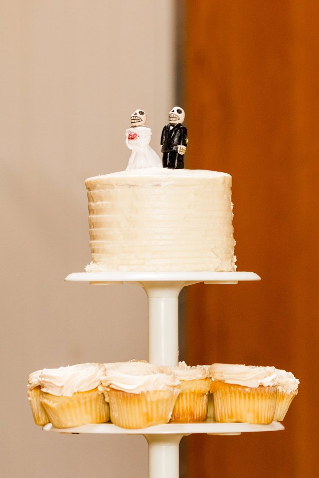 Whitney and Tyler's Newport Vineyard Wedding on The Newport Bride