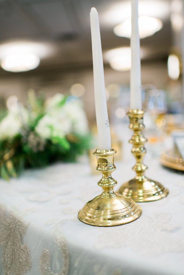 Silver and Gold Christmas By The Sea at Hotel Viking | The Newport Bride