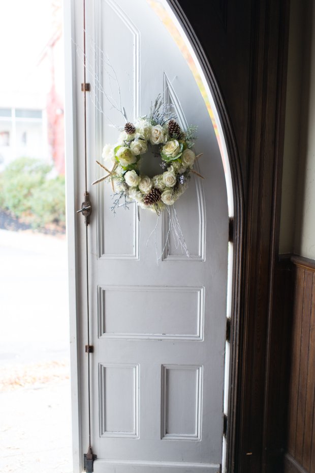 Silver and Gold Christmas By The Sea at Hotel Viking | The Newport Bride