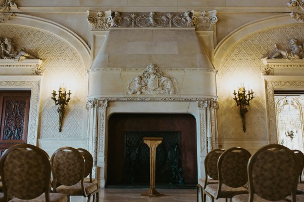 newport-bride-ochre-court-wedding-34