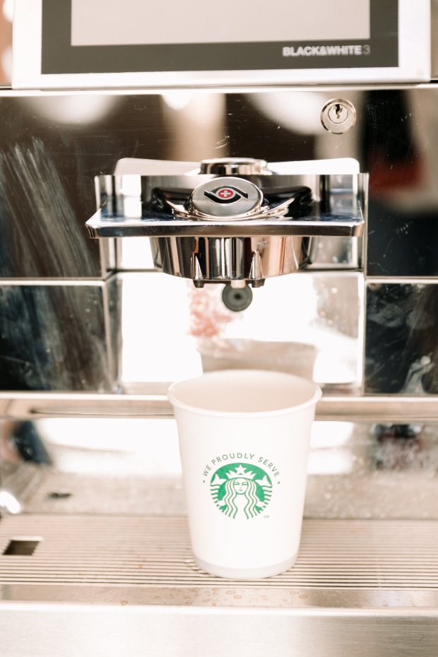 Julianna and Tyler's Newport Marriott Anniversary Photos on The Newport Bride