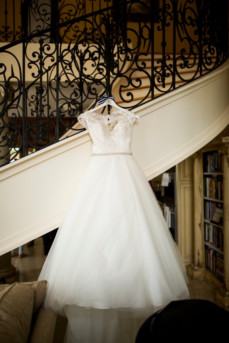 Juliannae and Mike's Castle Hill Inn Wedding on The Newport Bride