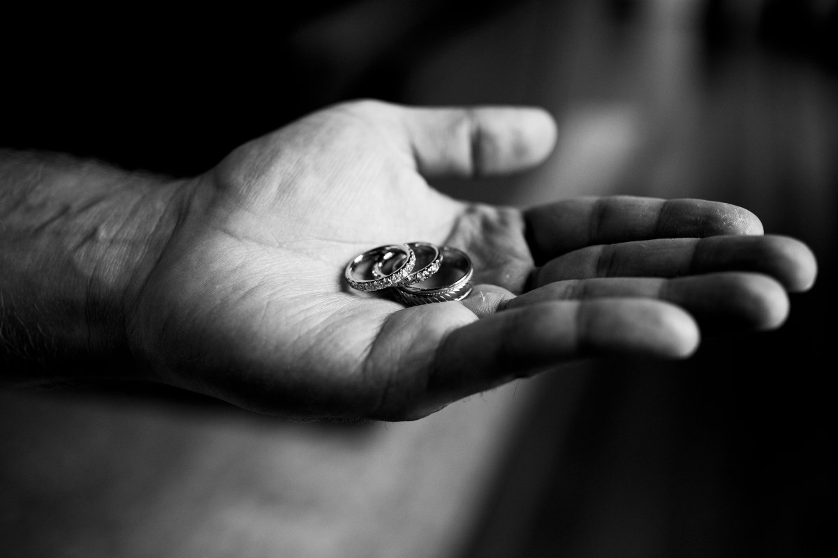 Julianne and Mike's Castle Hill Inn Wedding on The Newport Bride