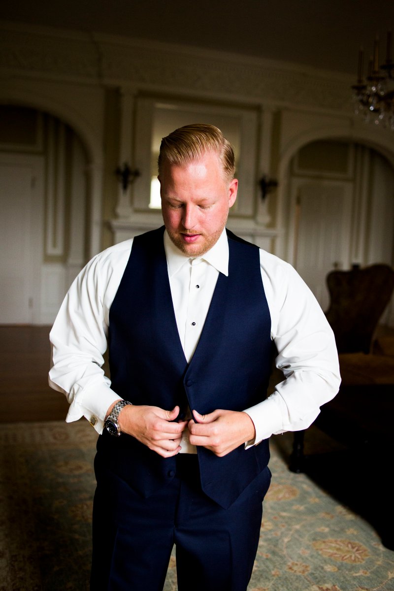 Julianne and Mike's Castle Hill Inn Wedding on The Newport Bride