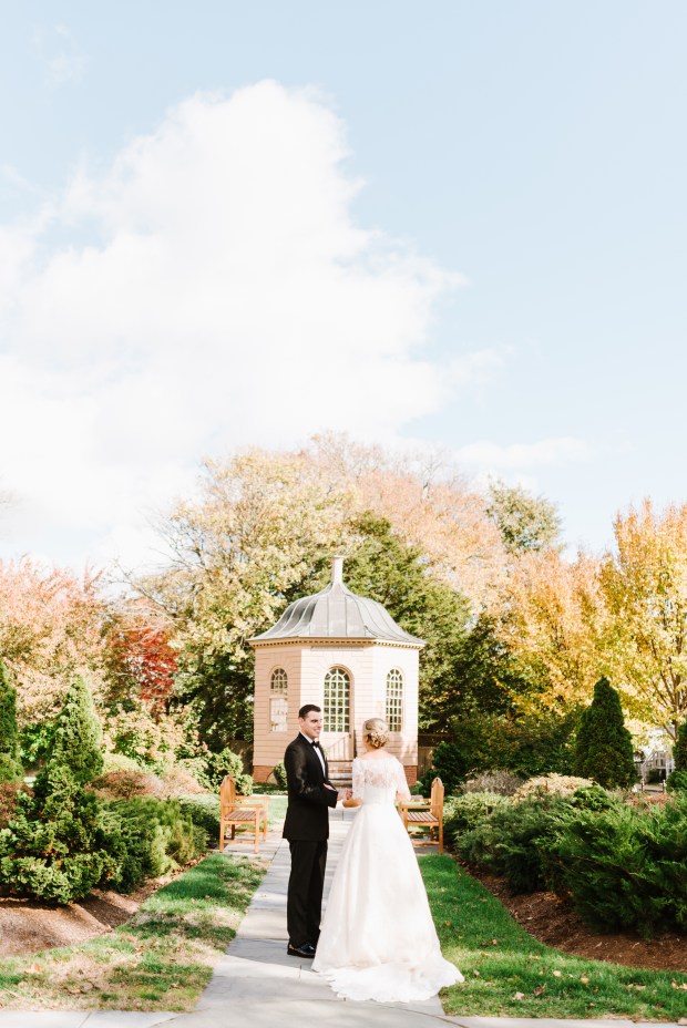 Kristin and Greg's elegant Hotel Viking Wedding