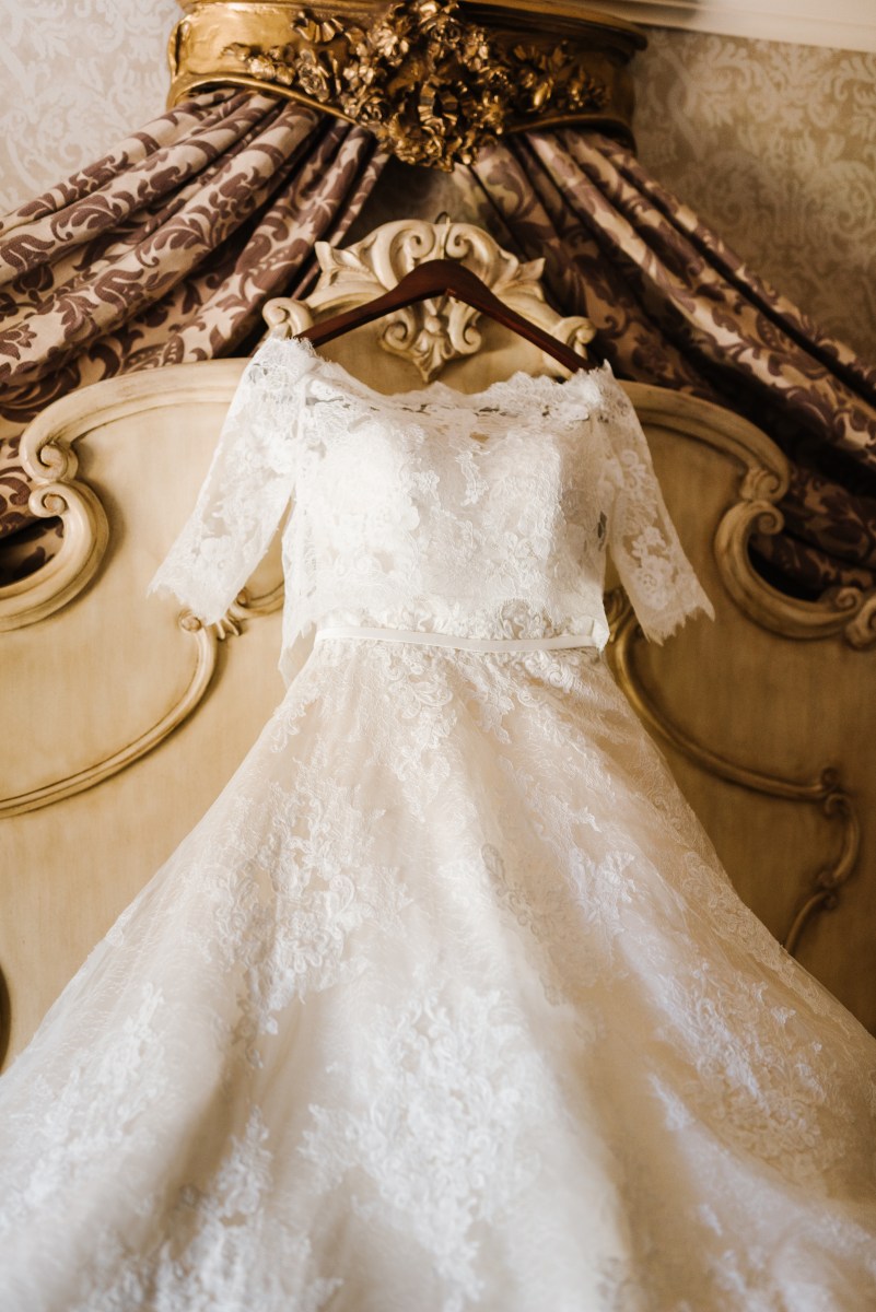 Kristin and Greg's elegant Hotel Viking Wedding