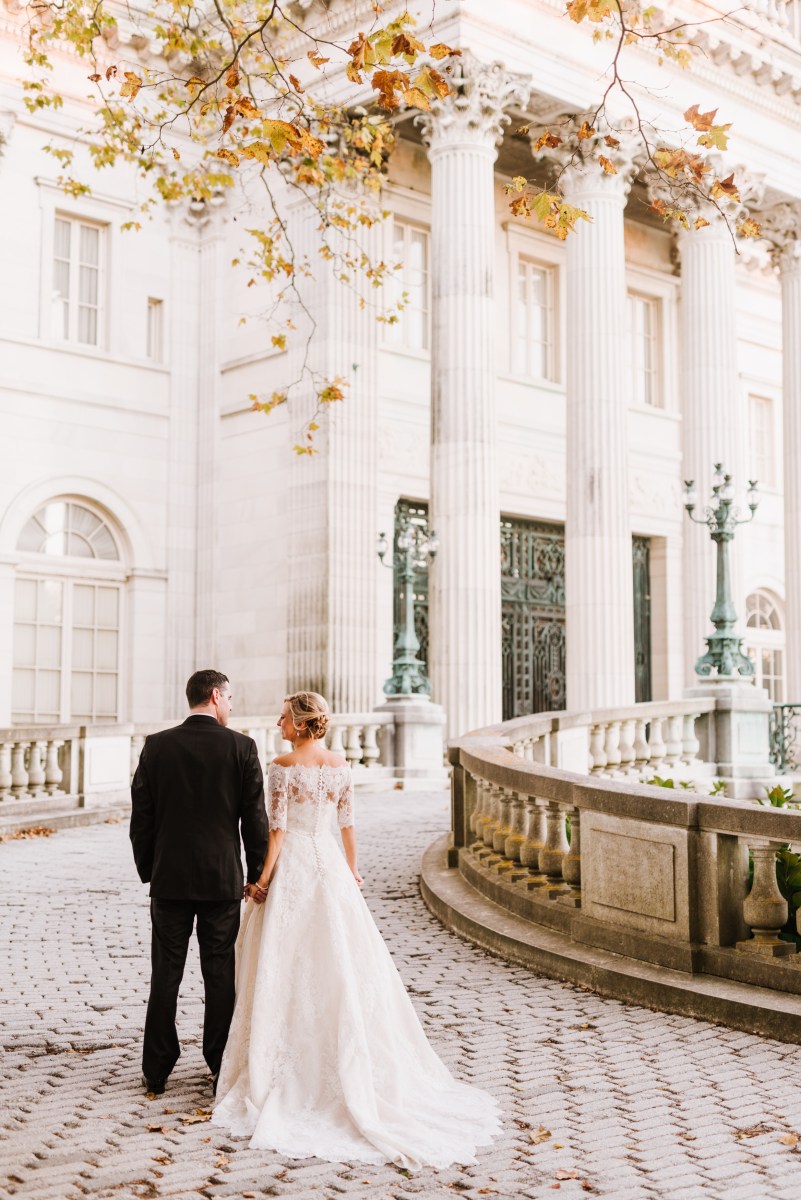 Kristin and Greg's elegant Hotel Viking Wedding
