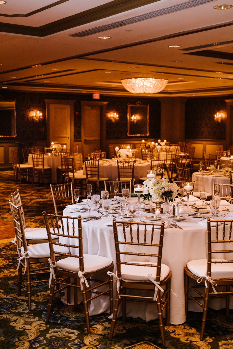 Kristin and Greg's elegant Hotel Viking Wedding