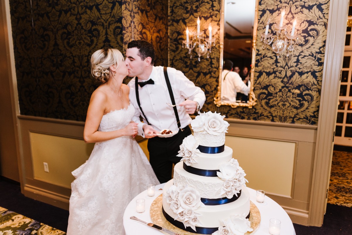 Kristin and Greg's elegant Hotel Viking Wedding