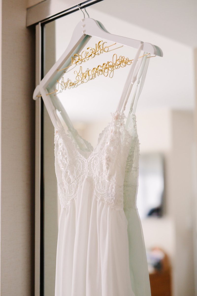 Amanda and Mike's Atlantic Resort Wedding on The Newport Bride