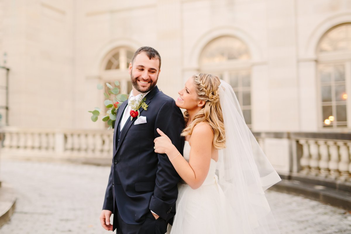 Amanda and Mike's Atlantic Resort Wedding on The Newport Bride