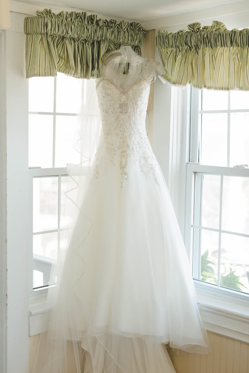 Turquoise and Peach Indian Wedding at Spring House