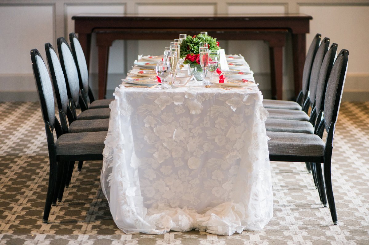 Kentucky Derby Big Hat Themed Bridal Shower Shoot on The Newport Bride
