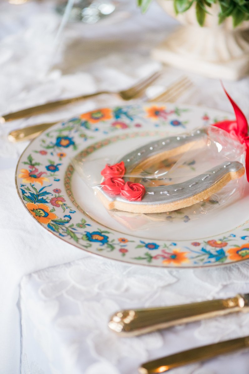 Kentucky Derby Big Hat Themed Bridal Shower Shoot on The Newport Bride