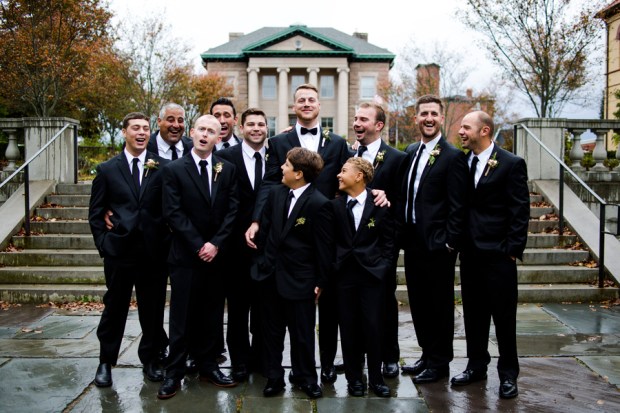 Modern Wedding in an Airplane Hanger on The Newport BrideModern Wedding in an Airplane Hanger on The Newport Bride