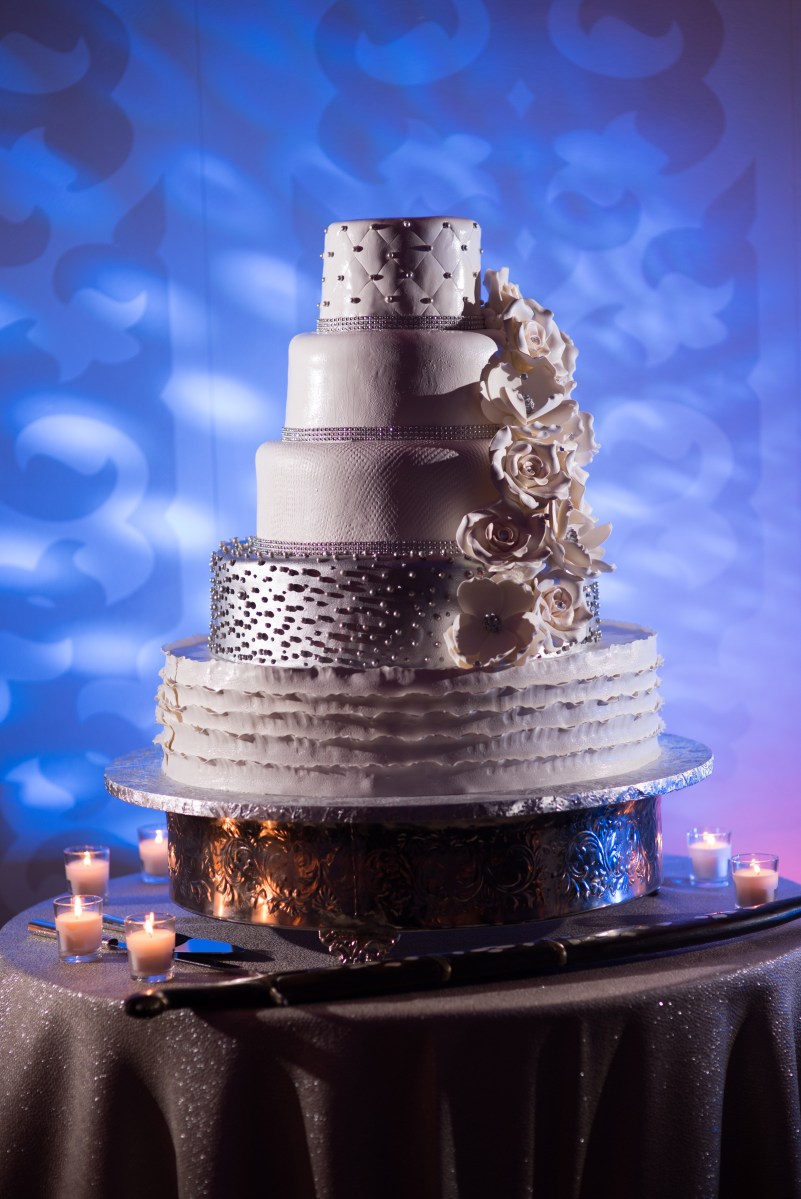 Elegant Metallic Winter Belle Mer Wedding at The Newport Bride