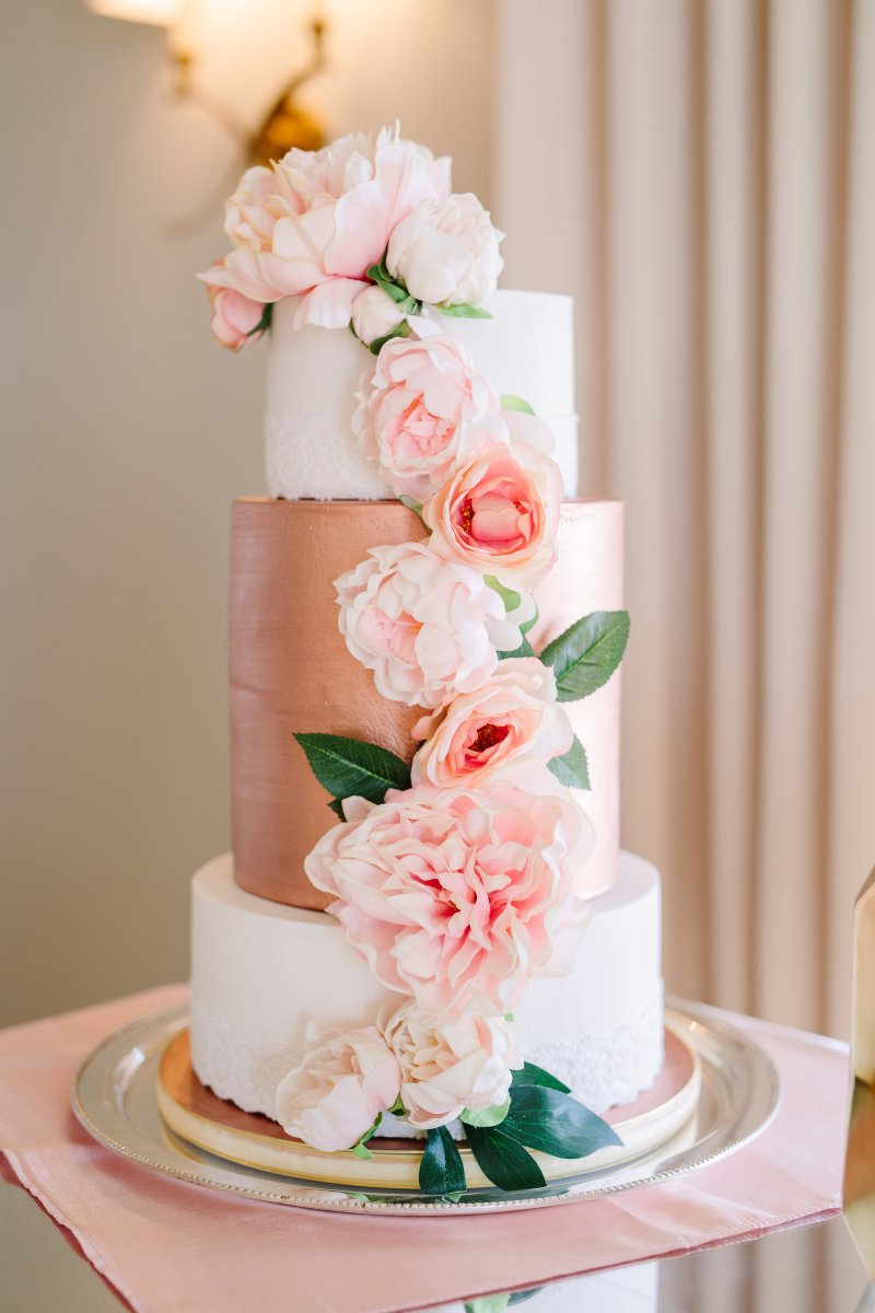 Yes Way Rose Inspiration on The Newport BrideYes Way Rose Inspiration on The Newport Bride c