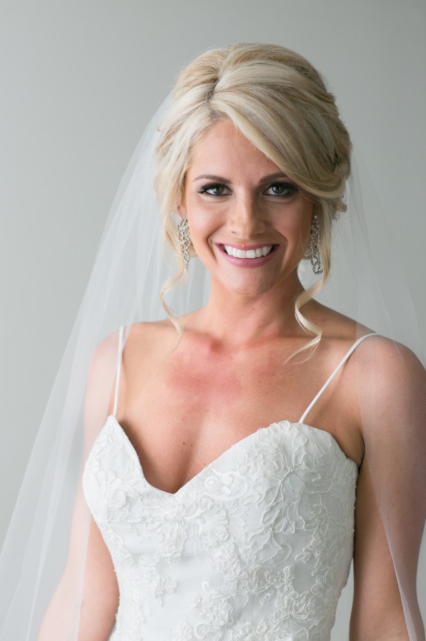 Kristin and Derek's Elegant Glittering Gold and Crisp White Belle Mer Wedding on The Newport Bride a Rhode Island Wedding Blog