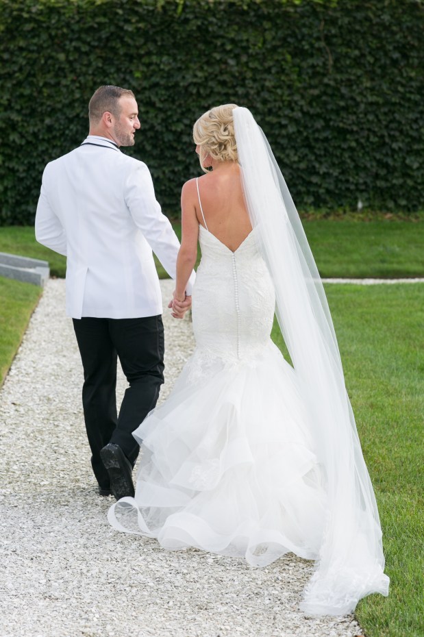 Kristin and Derek's Elegant Glittering Gold and Crisp White Belle Mer Wedding on The Newport Bride a Rhode Island Wedding Blog