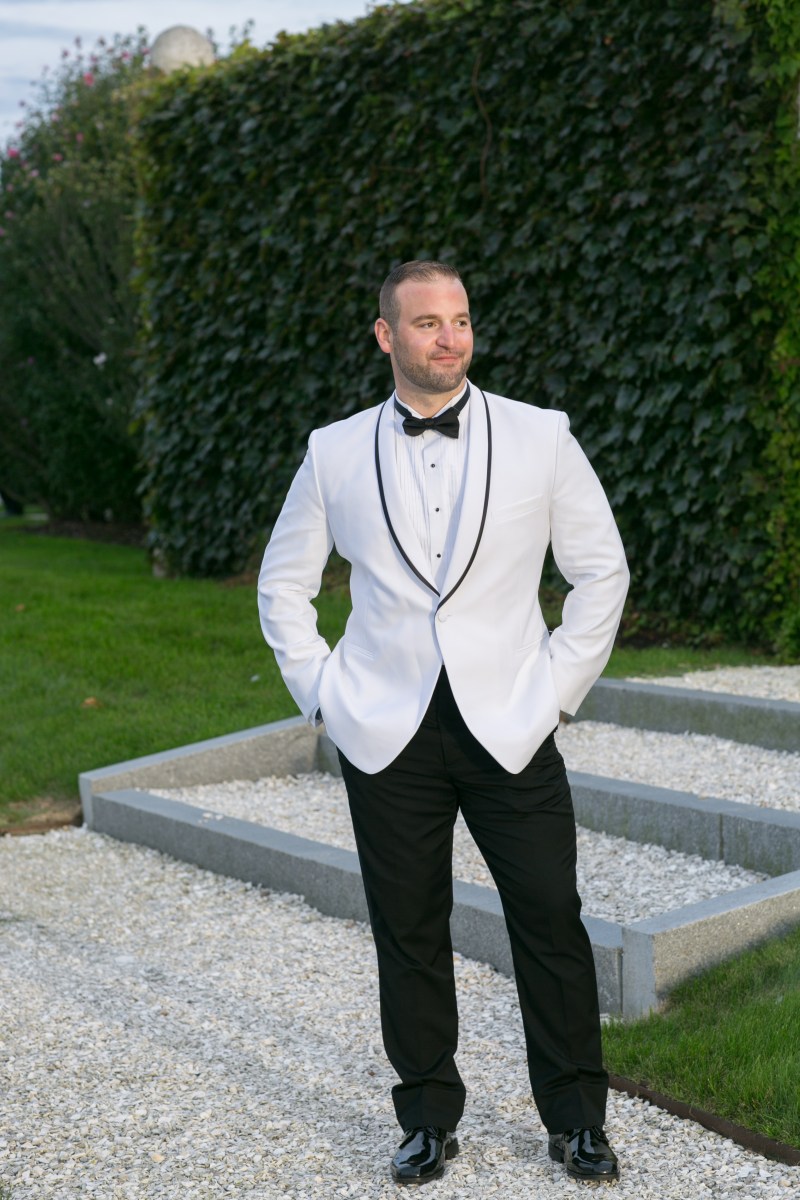 Kristin and Derek's Elegant Glittering Gold and Crisp White Belle Mer Wedding on The Newport Bride a Rhode Island Wedding Blog